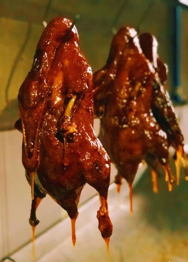 寻味乐山:这家四代专注做"鸭"近百年,是乐山甜皮鸭中的老江湖!