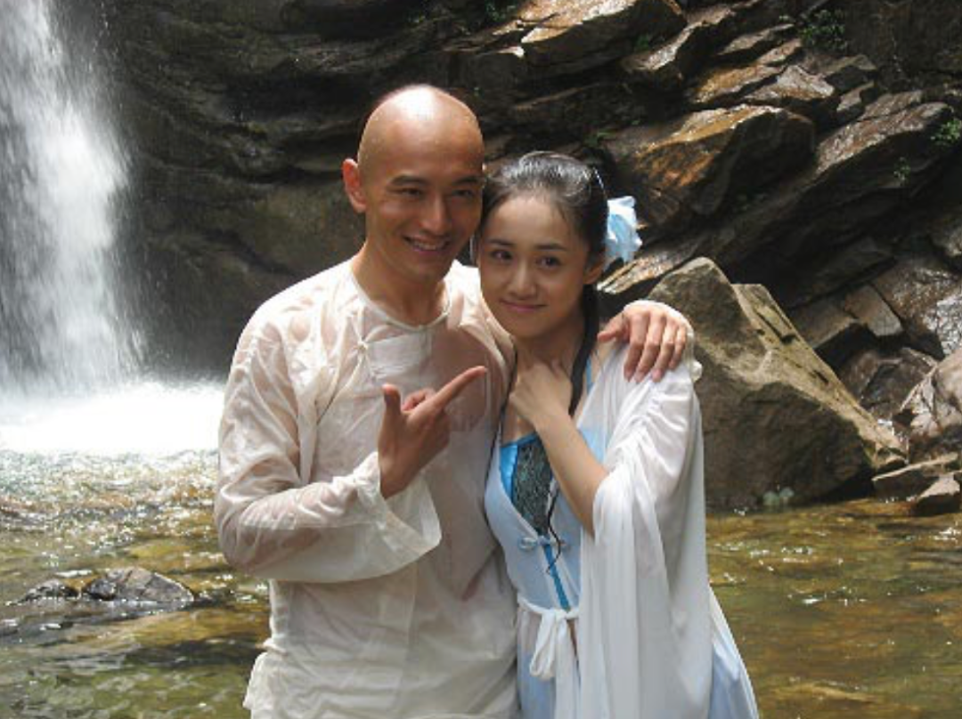 这一幕,扯出了多少陈年旧情|黄晓明|刘芸|聂远_新浪新闻