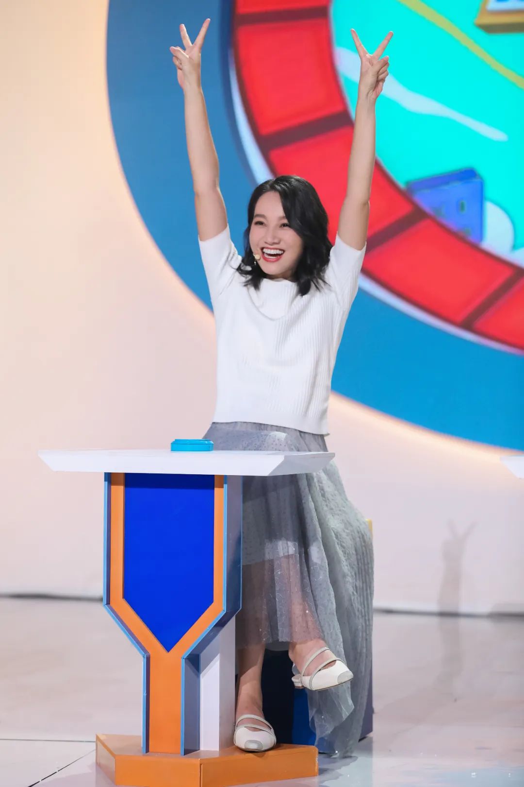 超能说学院半决赛燃炸孩子与成人公平对决尽显语言魅力