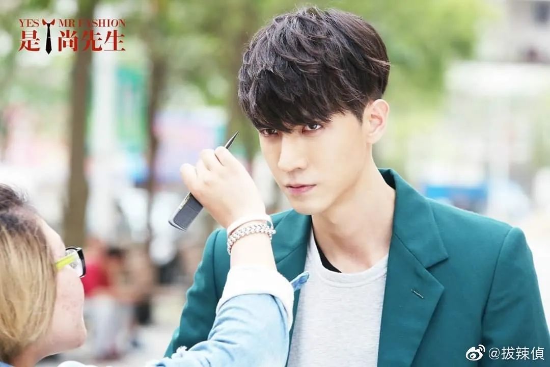 他现在长这样|任言恺|小时代_新浪新闻