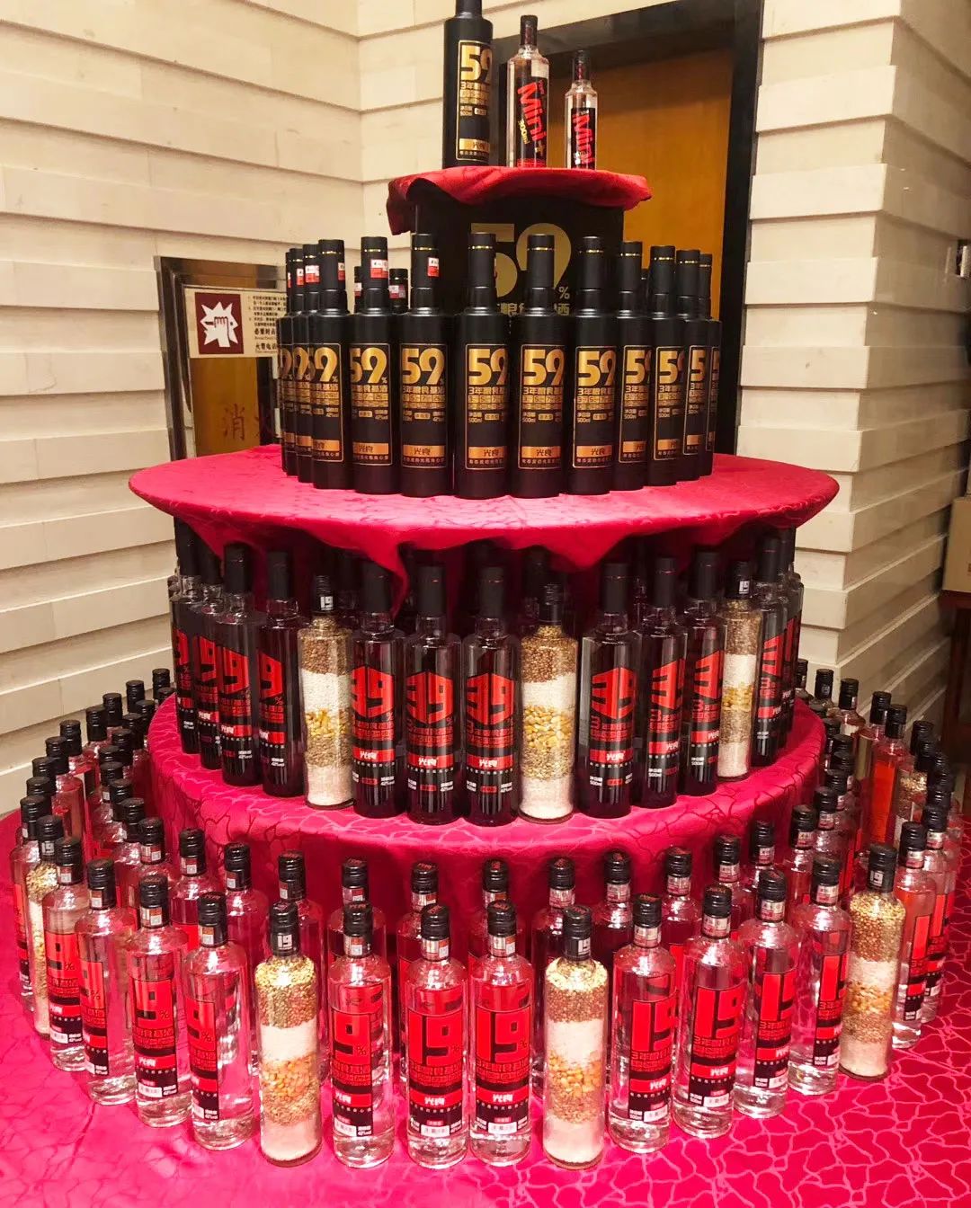 3个月拿下3800家终端,他说做光瓶酒靠"娱乐思维"?|酒商实战