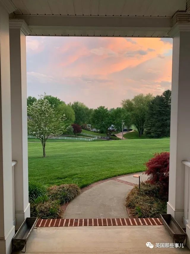 有着神仙窗景的房子光是坐窗边发呆就有满满的幸福感啊