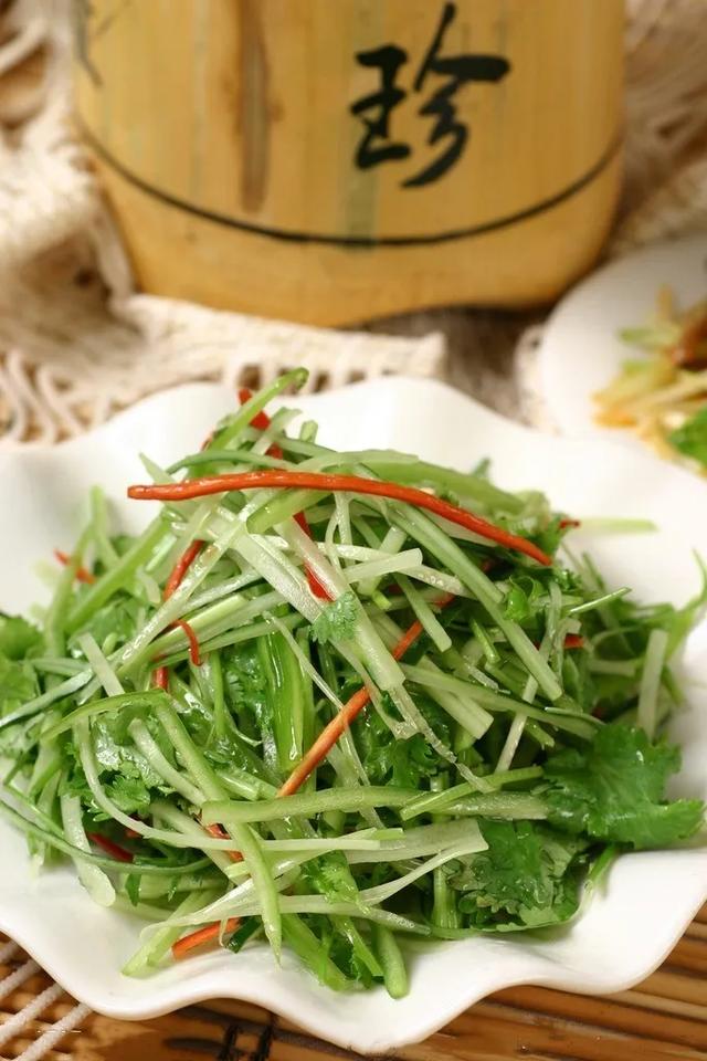 天儿一热,天津人离不开这24盘凉菜,过瘾