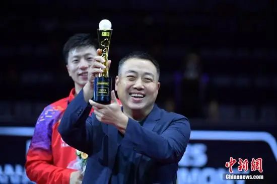  资料图：中国乒乓球协会主席刘国梁出席颁奖仪式。中新社记者 陈文 摄