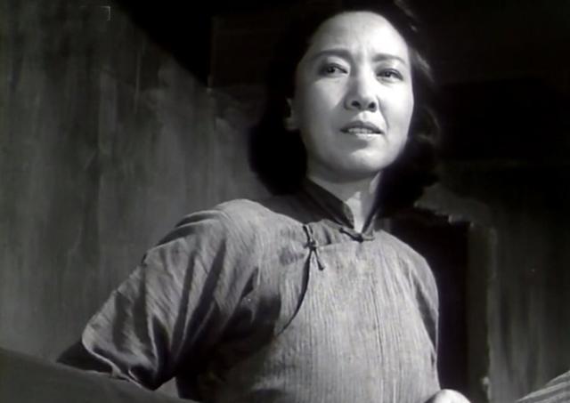 早读丨能帮我拿本书来吗东莞旧楼坍塌11岁被困女孩对施救者说