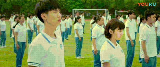 吴镇宇12岁儿子自爆得病，毁掉一个孩子，逼他外向就够了