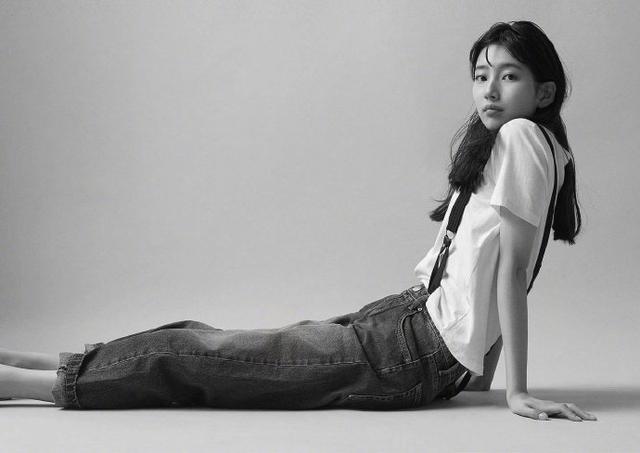 韩国国民初恋裴秀智 浓妆淡抹总相宜