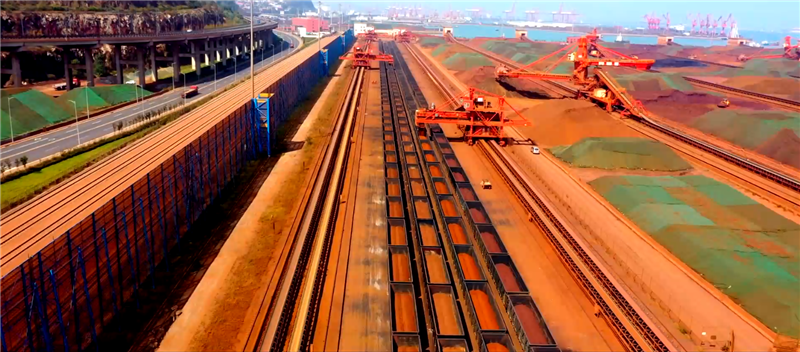 连云港港生产逆势上扬 铁路装车发运连续增长5个月|连云港港口|铁矿石