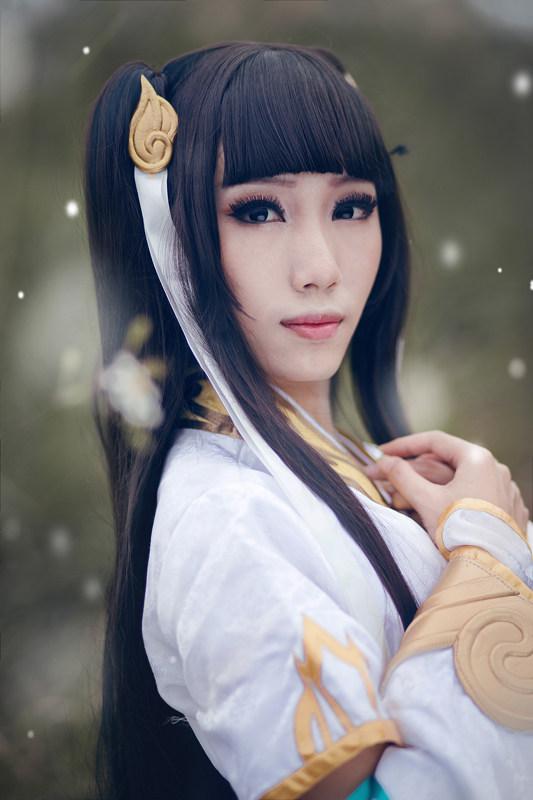 后期:gzyxt 后勤小天使:小奈 【三绝仙子】曾慕多情应笑我,一曲无忆