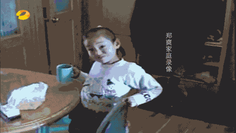 吴镇宇12岁儿子自爆得病，毁掉一个孩子，逼他外向就够了