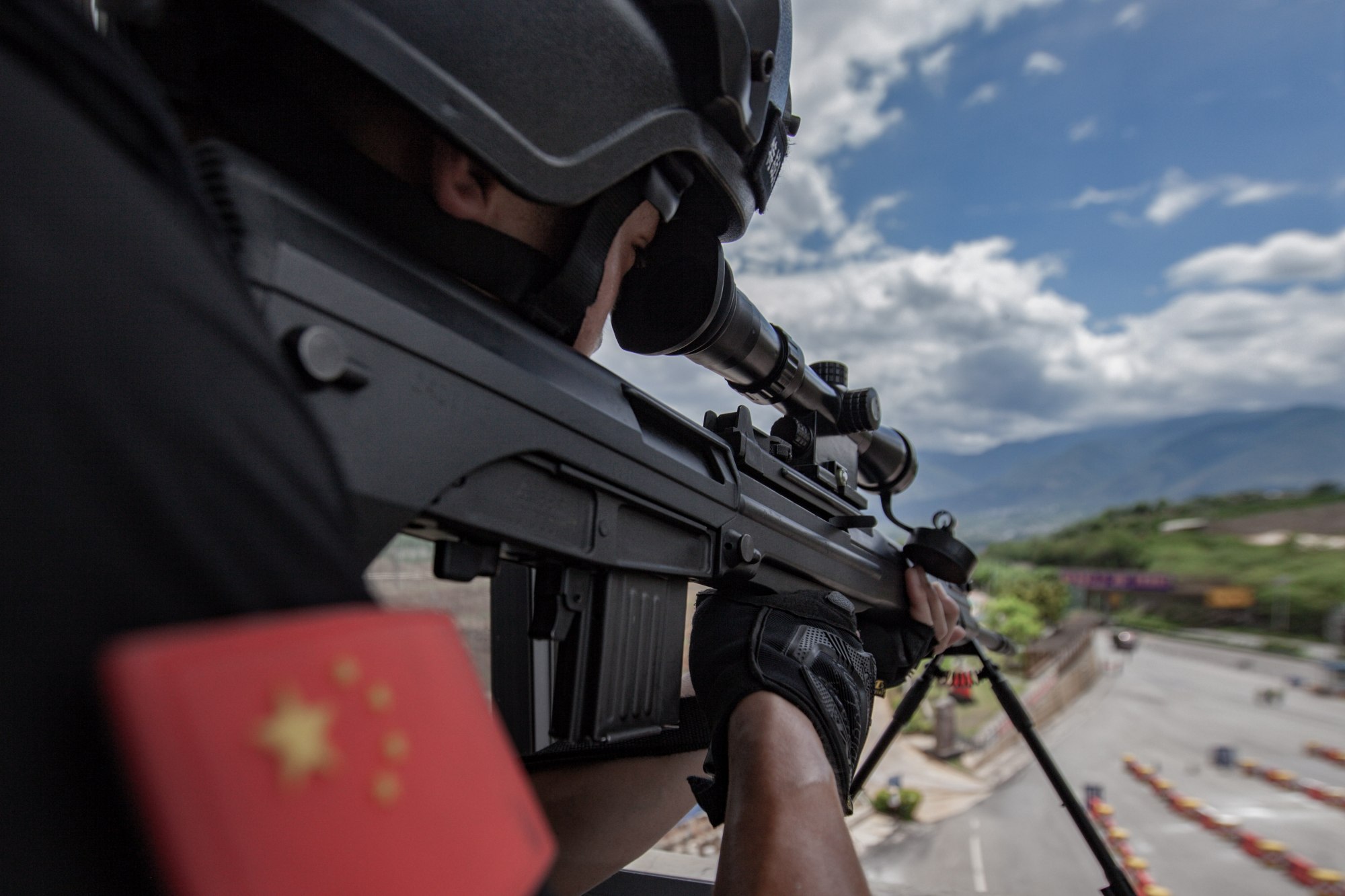 国家移民管理局组织开展国门边境实战对抗演练和应急拉动检验