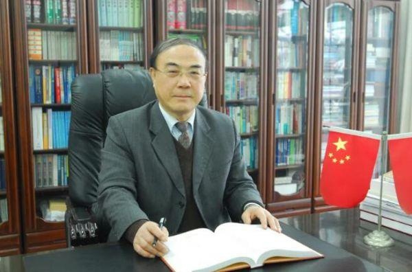 武汉实施院士引领高端产业发展行动计划,5位在汉院士表示:发挥院士领军作用,推动武汉高质量发展