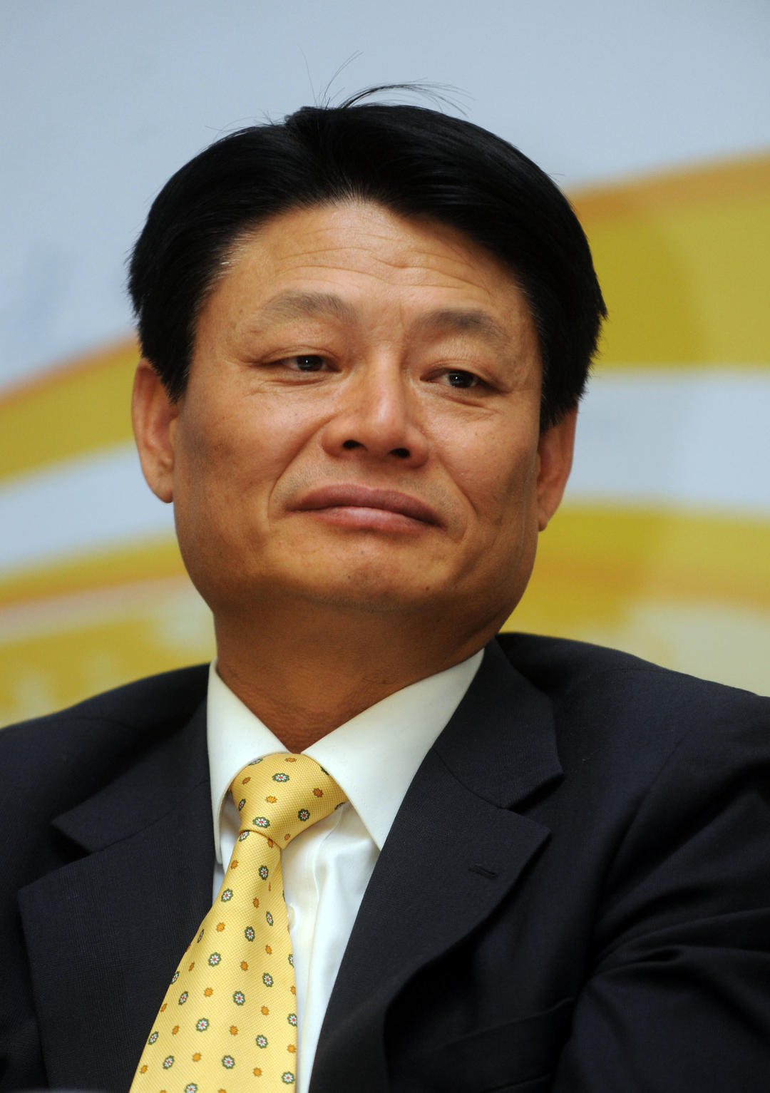 民生银行换帅洪崎辞职高迎欣接棒