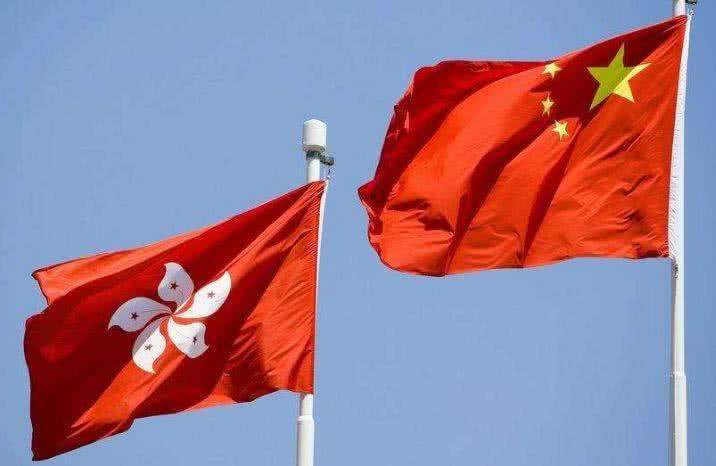 近七成香港人认同有责任维护国家安全