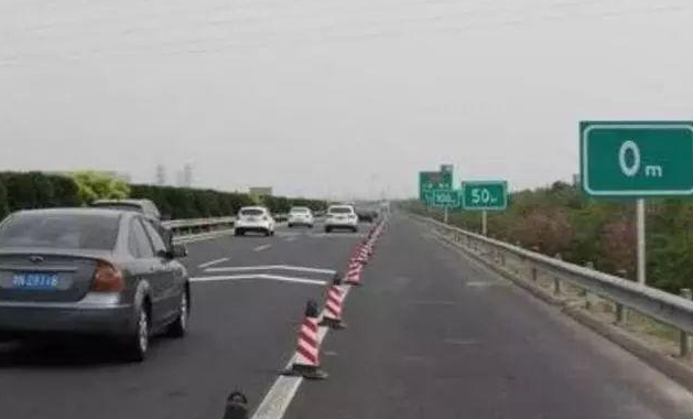 跟车距离低于50米罚款100元,你有信心不被罚吗?