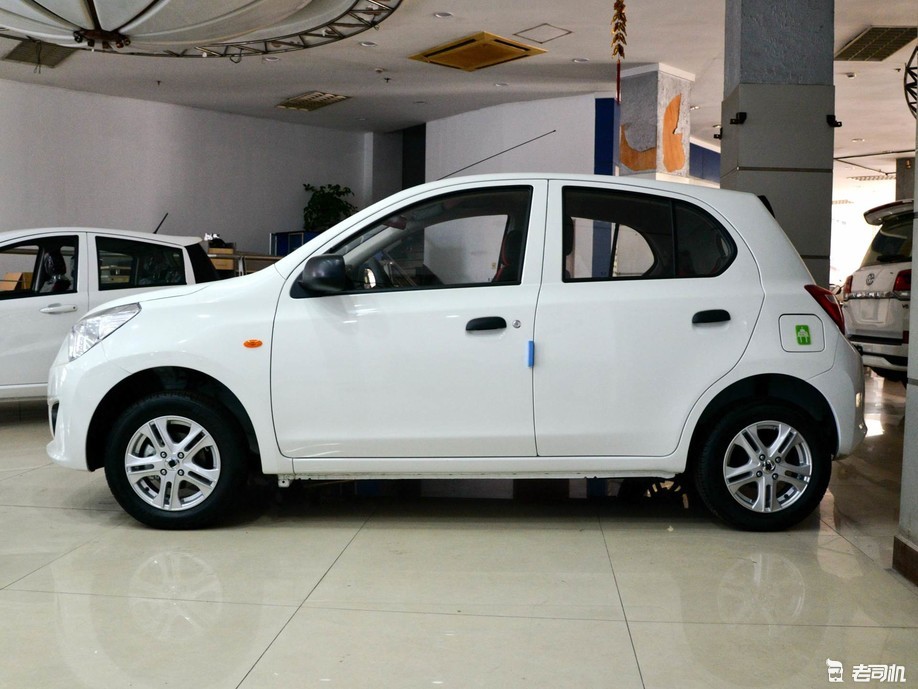 小哥带你看东风俊风er30