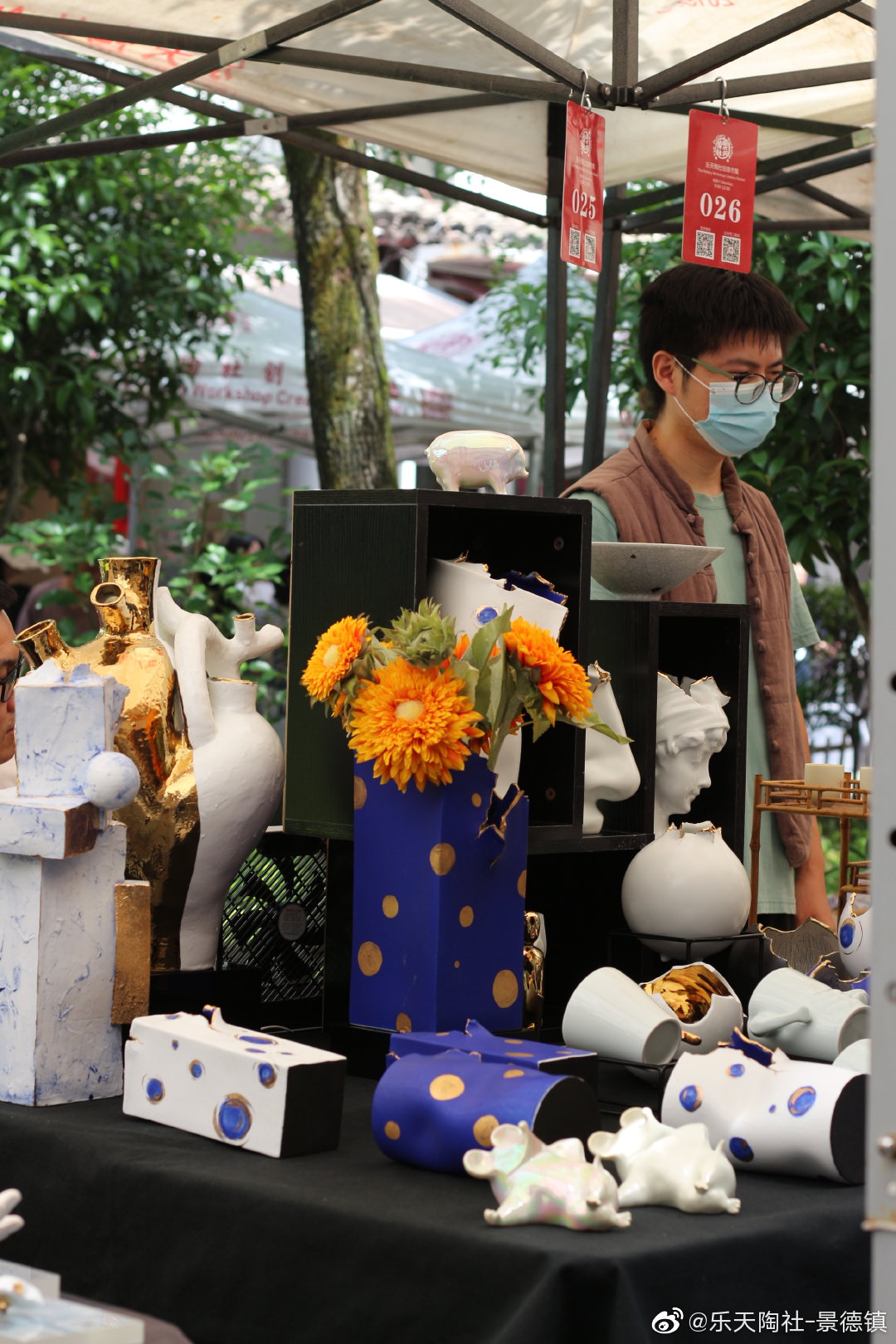 微博@乐天陶社 图乐天陶社创意市集由乐天陶社发起,每年都会在