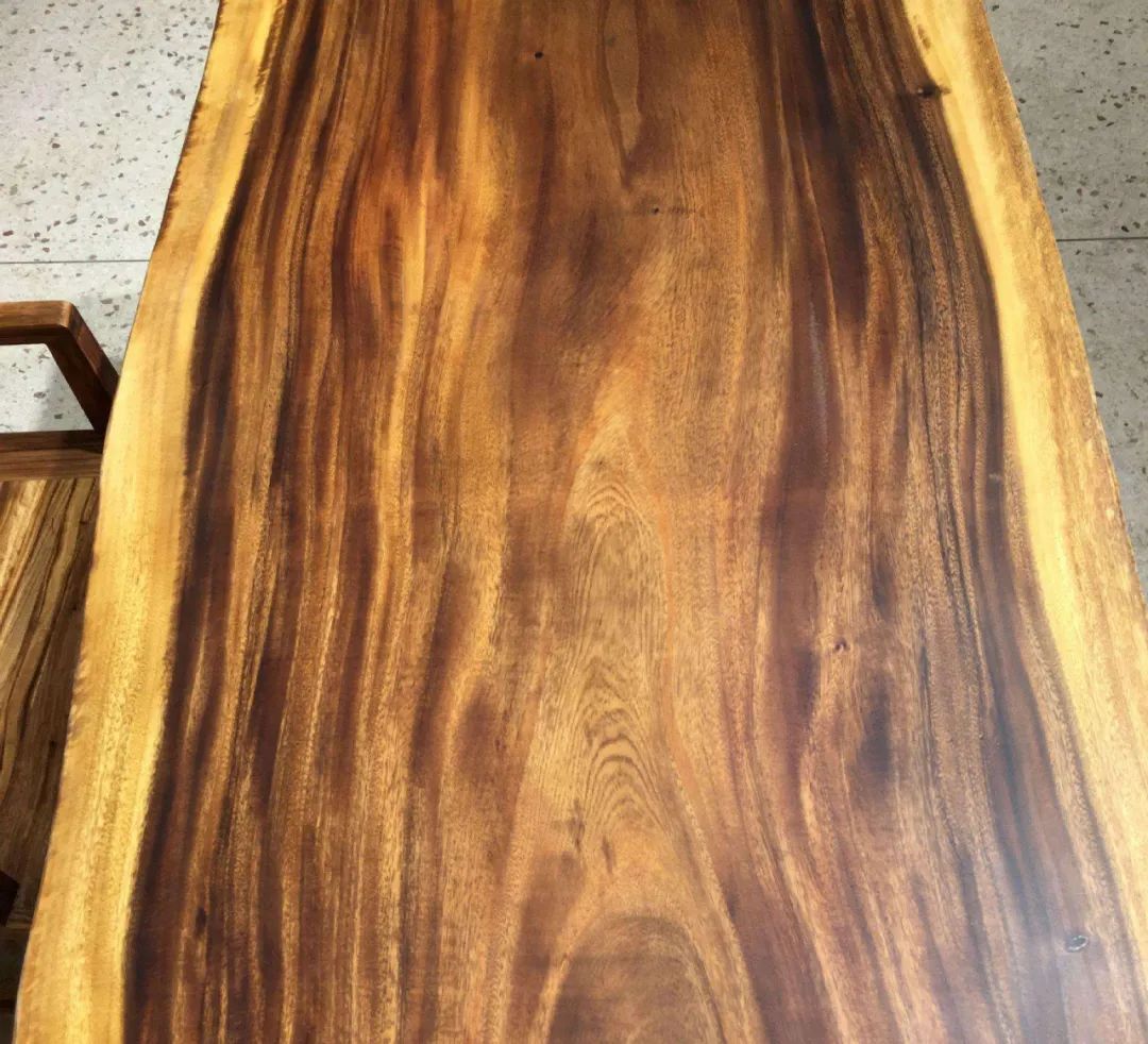 大板市场深受欢迎的琥珀木