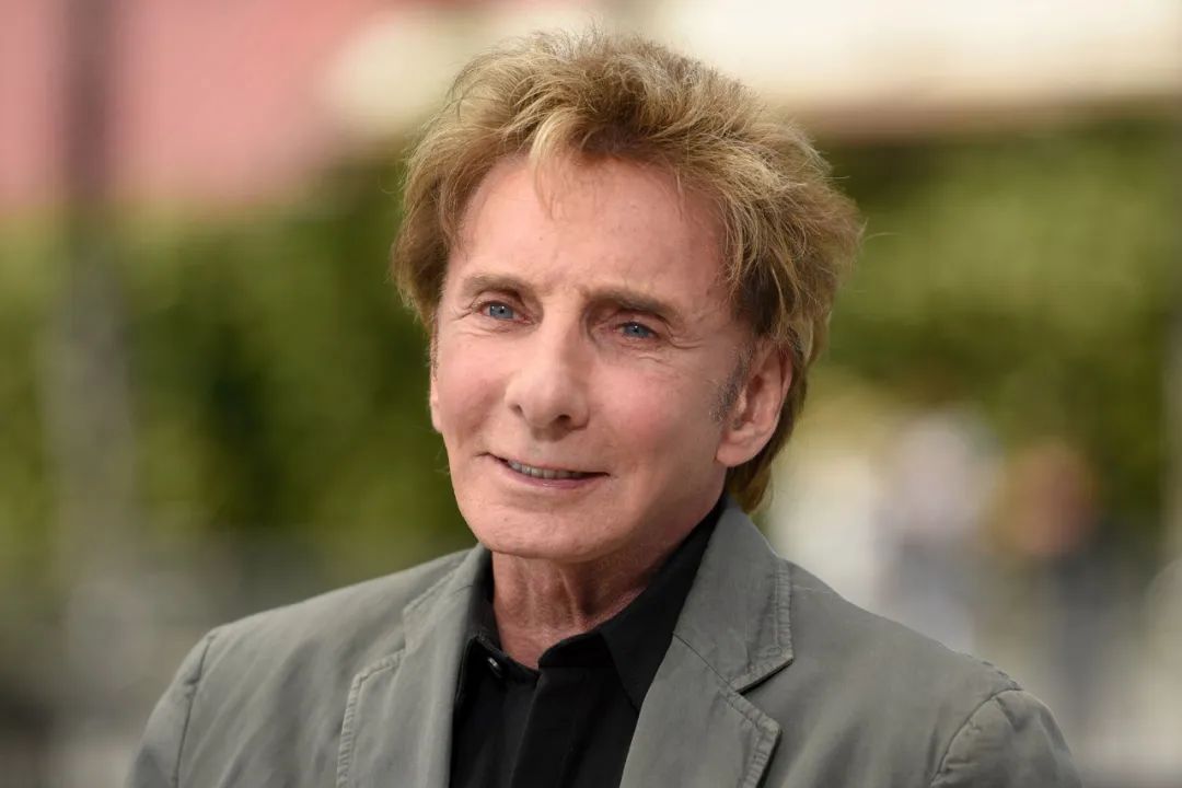 庆祝"骄傲月",盘点40位好莱坞出柜名人