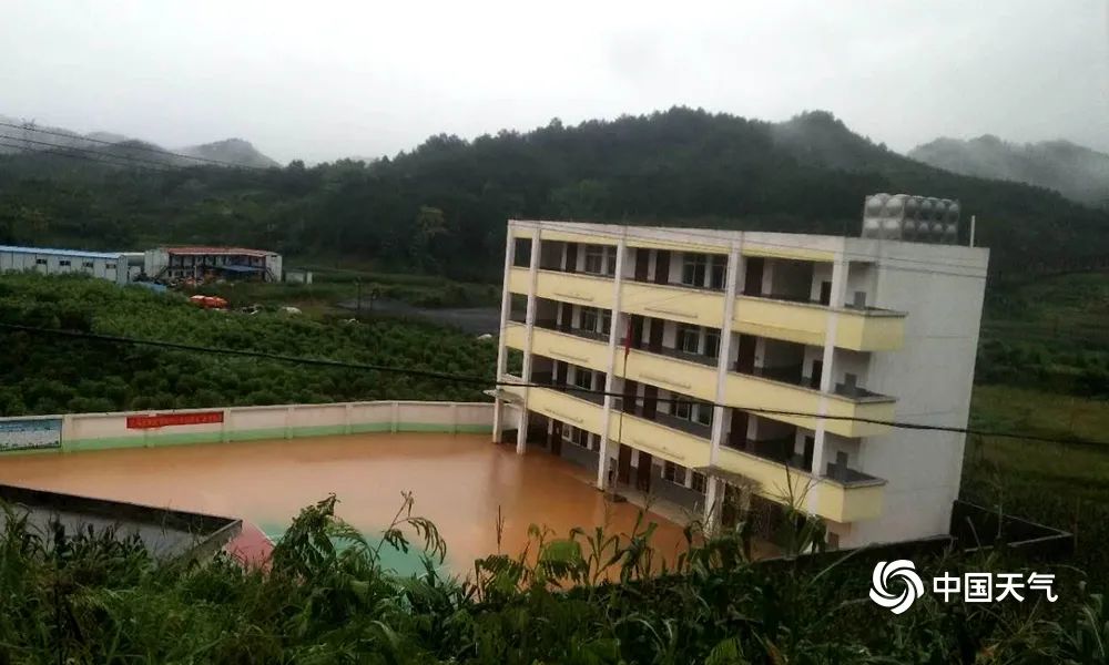 灵川潭下镇农田被淹6月5日桂林资源县城河流水位上涨6月2日【桂林】