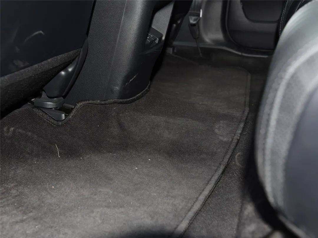 豪华，高级，省油，耐用，两田当红SUV该买谁？