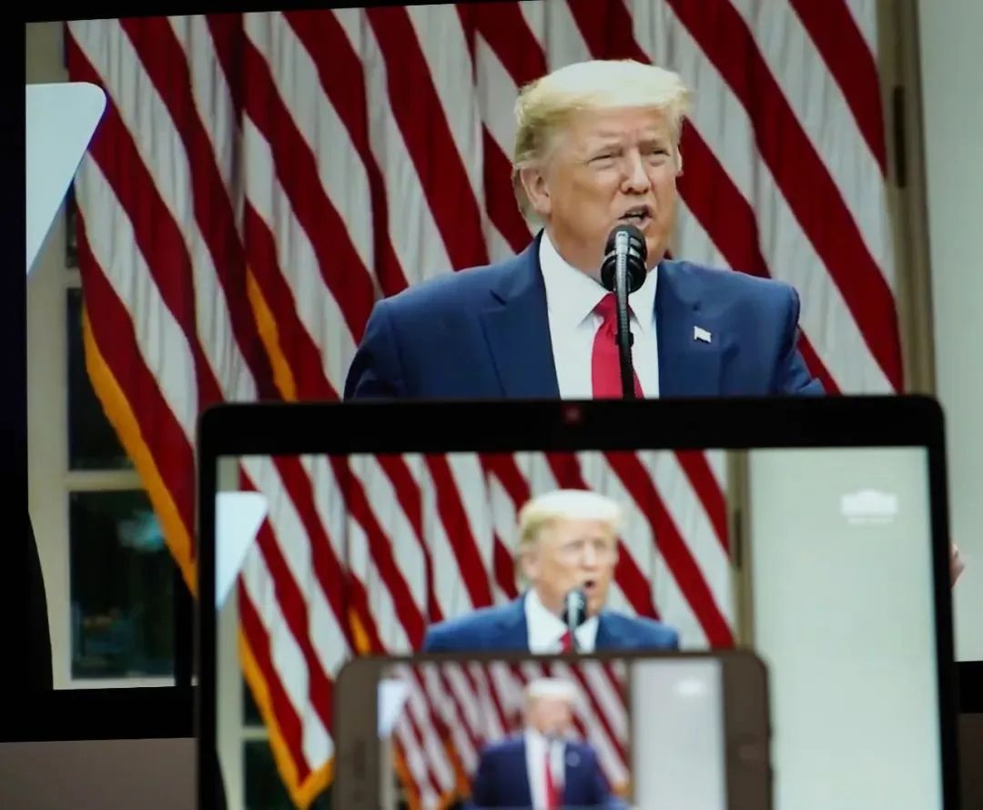 ▲这是5月29日拍摄的美国总统特朗普在华盛顿白宫记者会上讲话的视频直播画面。新华社记者 刘杰 摄
