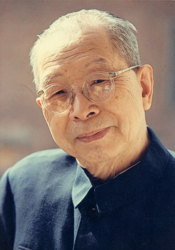 《埃斯库罗斯悲剧集》:"我们必须叙述那些高雅的东西"