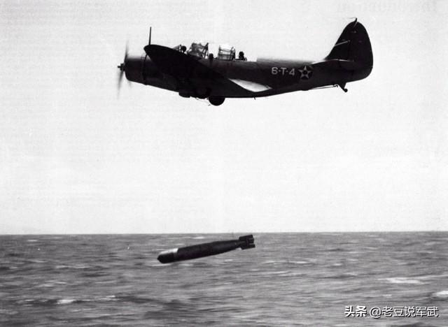 1941年10月,tbd试射mark 13型鱼雷tbd鱼雷轰炸机搭载的mark 13型鱼雷