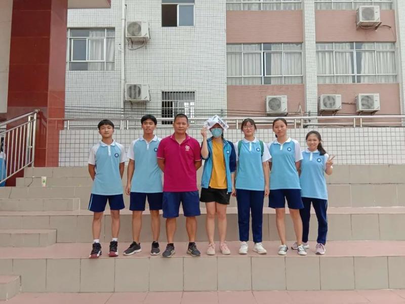 心系母校情系师恩惠阳区第五中学开展高一学生重返母校社会实践活动