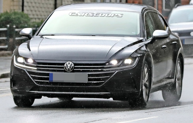 大众CC猎装版实车街拍！两周后发布，动力超本田雅阁，90后首选