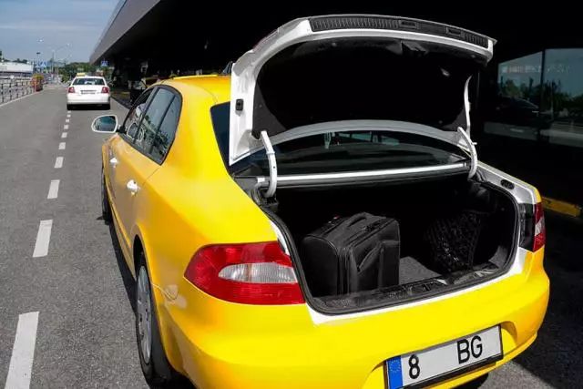 “禁止长时间停车”，这里的“长时间”到底是多久？