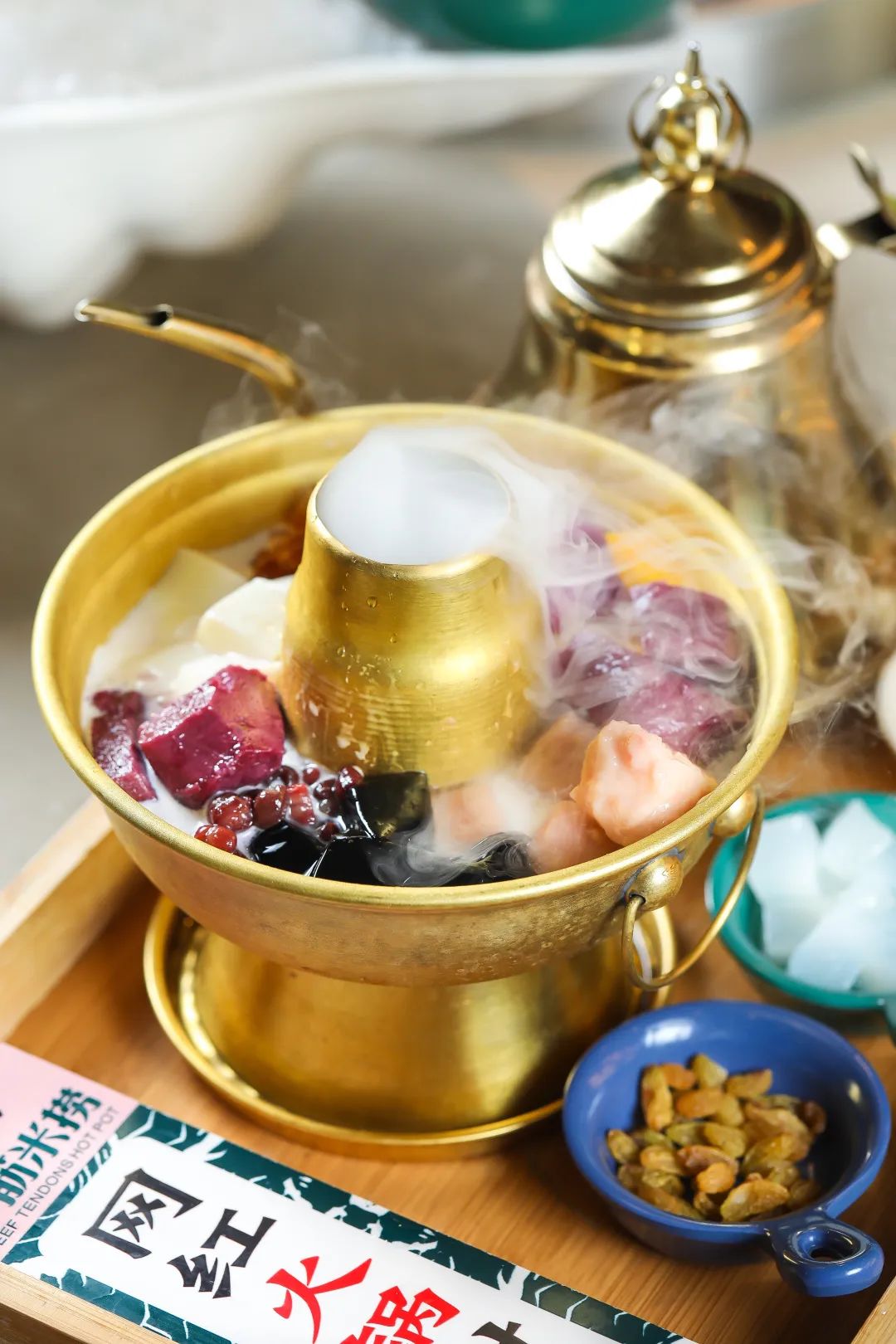 9折限时抢购!人均90 打卡魔都网红米捞火锅!