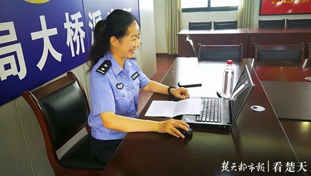 女民警开网课讲“防溺水”，学校将其列为暑期“第一课”