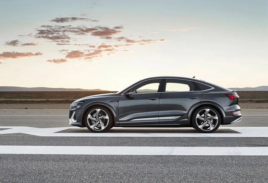 13万买车选择多 这2款买回家真就美滋滋！