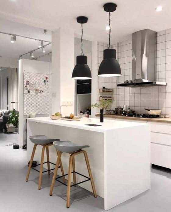 妈妈嫌弃开放式厨房油烟大,收纳难?那是她没看到岛台的妙用|厨房|油烟