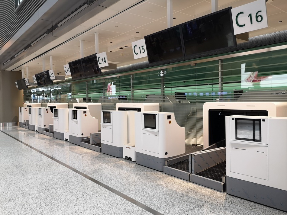 虹桥机场航班起降量恢复至同期九成,黑科技加入常态化防疫