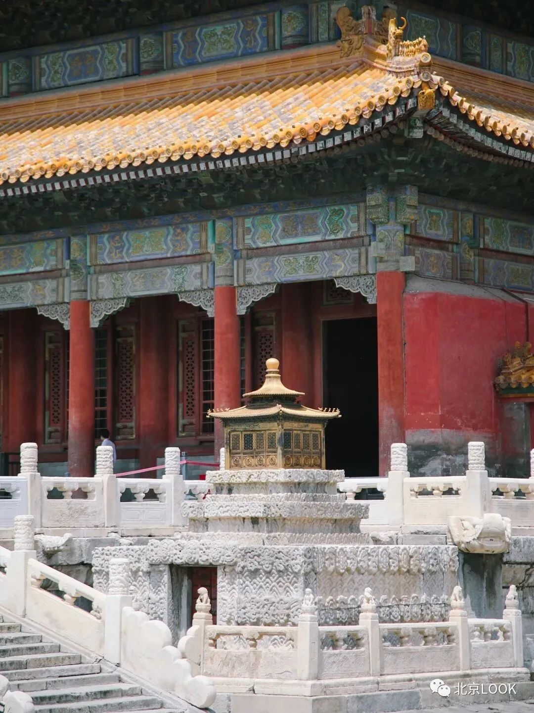 29 |||| 宁寿宫里颇有故事的珍妃井 ||珍妃井原是宫中普通水井因为