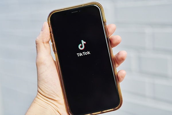 抖音国际版（TikTok）。人民视觉 图