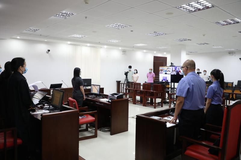 犯罪系列案的两名主犯作出一审判决,其中,集团首脑林某风犯敲诈勒索罪