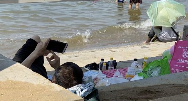 暑日里的大连人,把日子过成诗