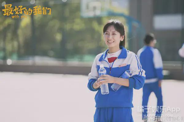 蒋年年的扮演者叫