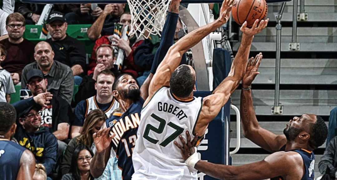 戈贝尔的选秀报告:臂展2米35,站立摸高接近3米,天然的防守大闸