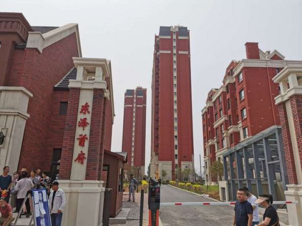 东泽首府交钥匙 1920户回迁居民喜接新房鞍山千华网 2020-07-13 12:20