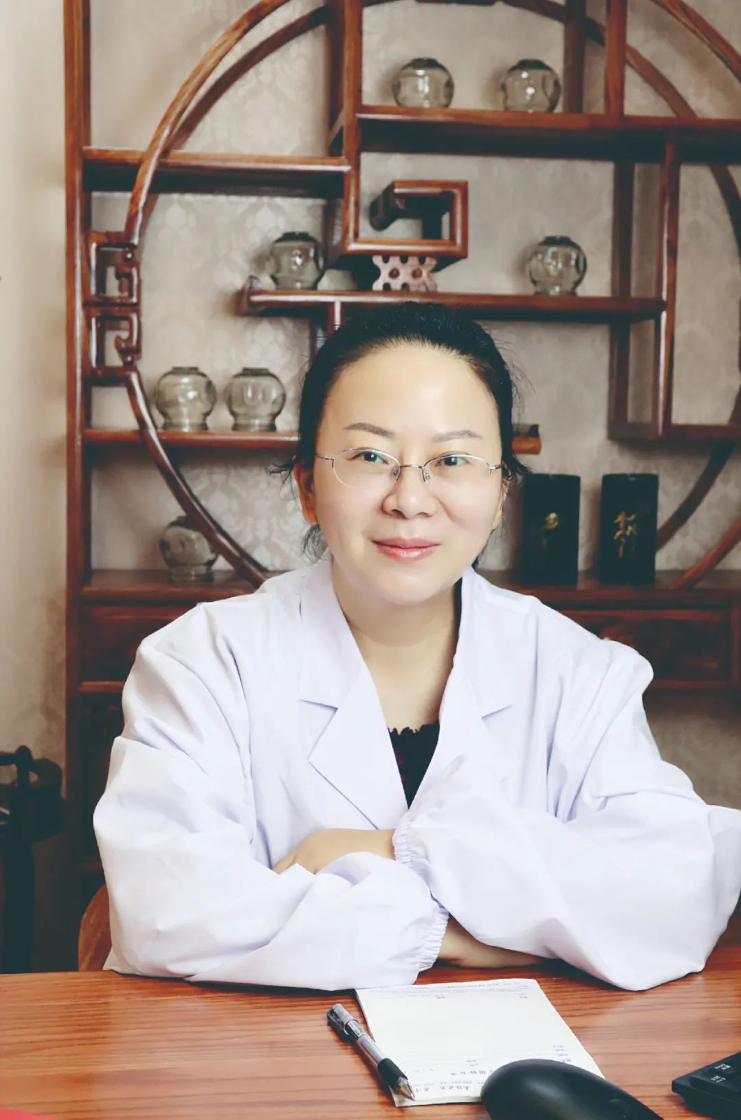 后,先后跟从湖南中医妇科泰斗级人物谢剑兰,杨秉秀等湖南名老中医学习