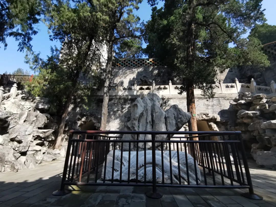 夜读| 北海艮岳石,能触摸到的800年沧桑史|北海|园林_新浪新闻