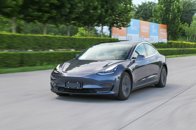 续航668km 试国产特斯拉Model 3长续航