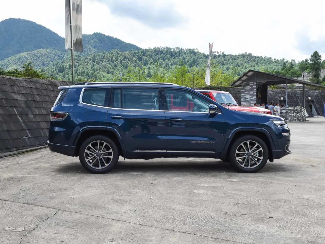 没必要上七座 这几款后排空间大的五座SUV更实用！