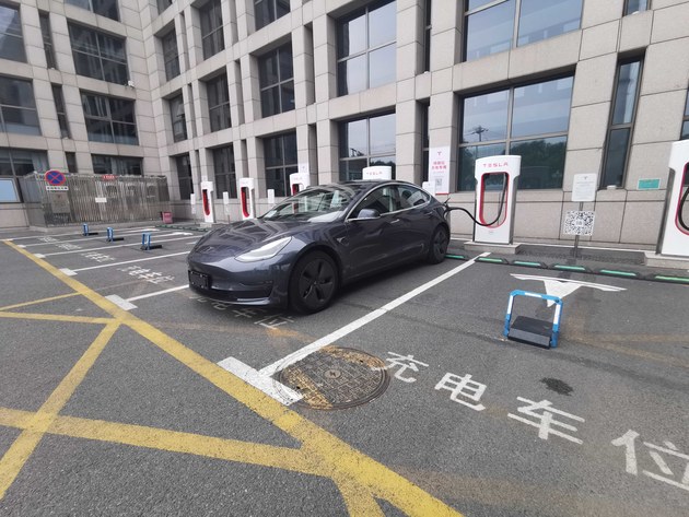 续航668km 试国产特斯拉Model 3长续航