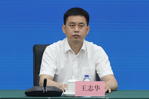 中国气象局应急减灾与公共服务司副司长,新闻发言人王志华 来源:中国