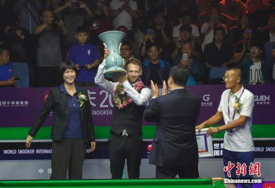 丁俊晖2020年世锦赛_2020斯诺克世锦赛第一轮,丁俊晖VS马克金第9局,小晖